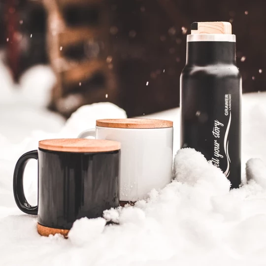 Butelka termiczna Horten 530 ml - Czarny