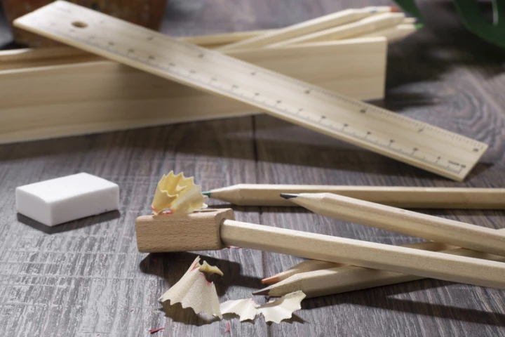 Piórnik z kredkami 12 szt. KRASI 