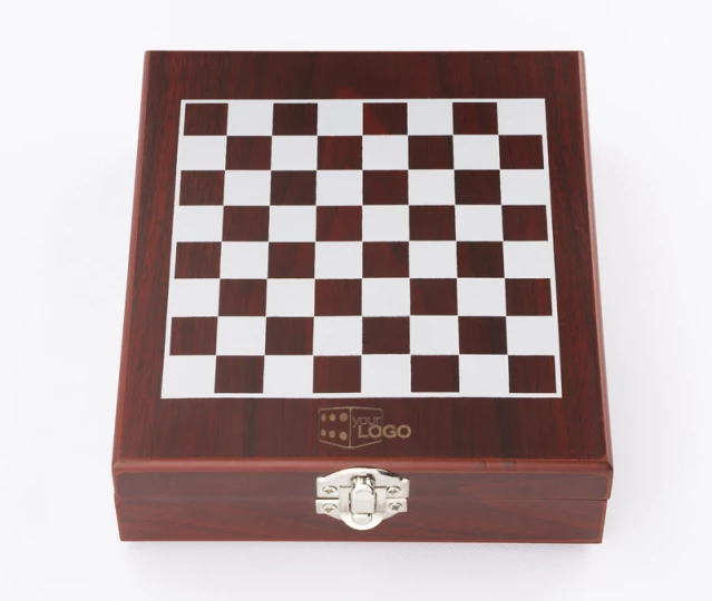 Zestaw do wina z szachami TREBB 