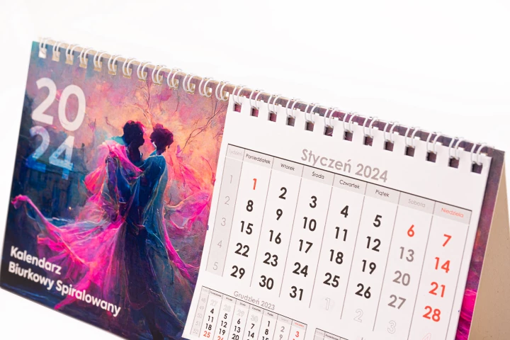 Biurkowy spiralowany