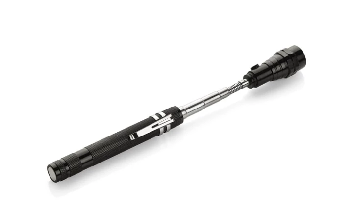 Latarka z magnesem ITI 