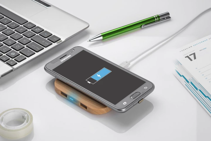 Ładowarka indukcyjna LINO 