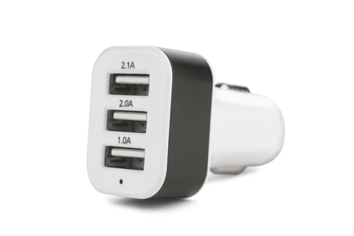 Ładowarka samochodowa VOITT 