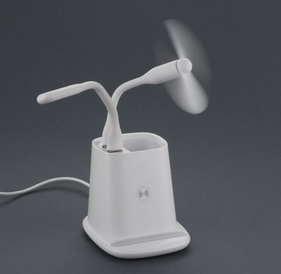 Przybornik z ładowarką indukcyjną BERGO 