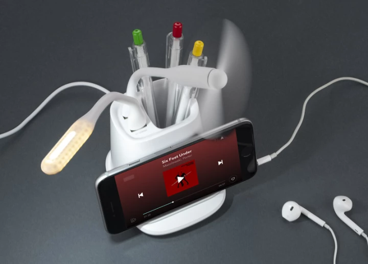 Przybornik z ładowarką indukcyjną BERGO 