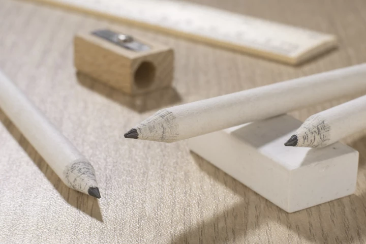 Ołówek papierowy OLOV 