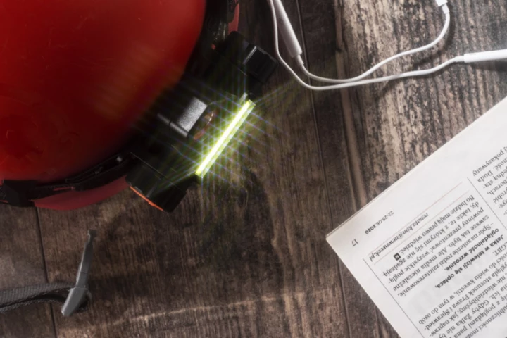 Latarka czołowa COB FRENTE 