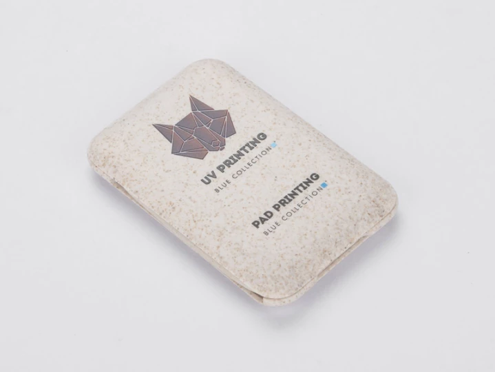 Stojak do telefonu z kablami do ładowania OLIN 