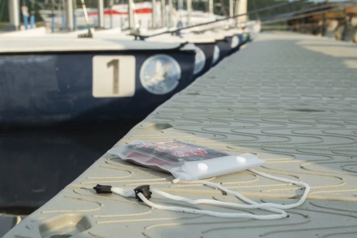 Etui wodoodporne FALLA 