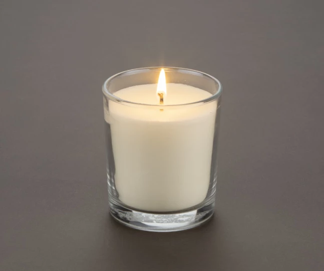 Świeca sojowa 170g - Lemongrass & Ginger - VERA YOUNG 