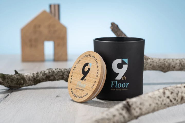 Świeca sojowa 220g - Black Pomegranate - VERA YOUNG 