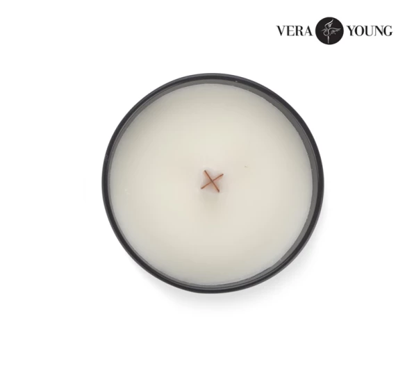 Świeca sojowa 220g - Norwegian Woods (Christmas tree) - VERA YOUNG 