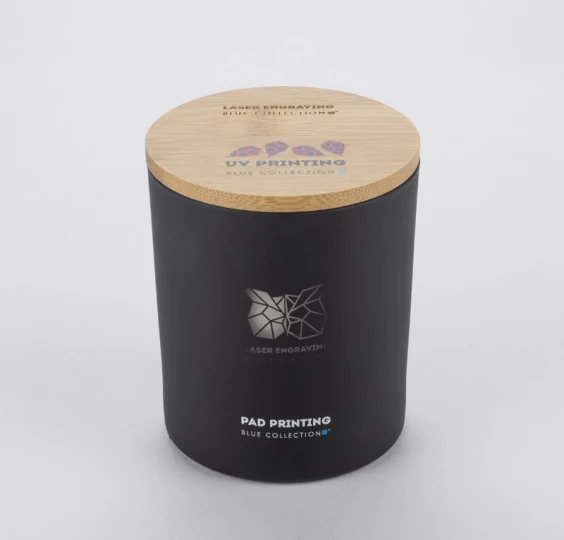 Świeca sojowa 220g - Norwegian Woods (Christmas tree) - VERA YOUNG 