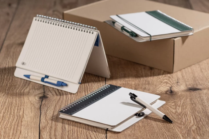 Notes z linjką i długopisem REGALI 