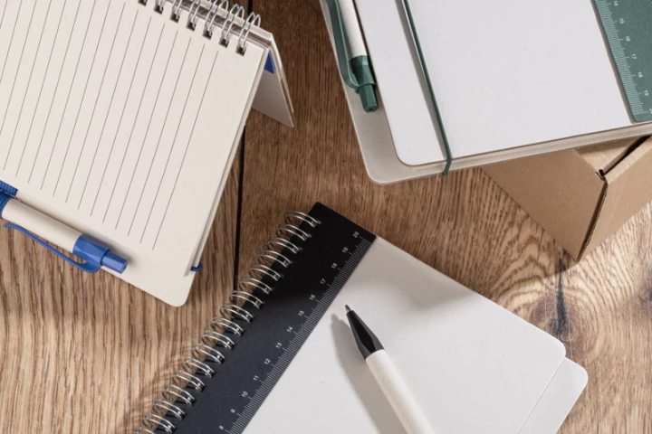 Notes z linjką i długopisem REGALI 