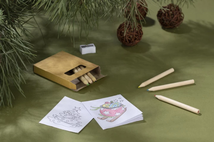 Kredki z kolorowanką SANTI 