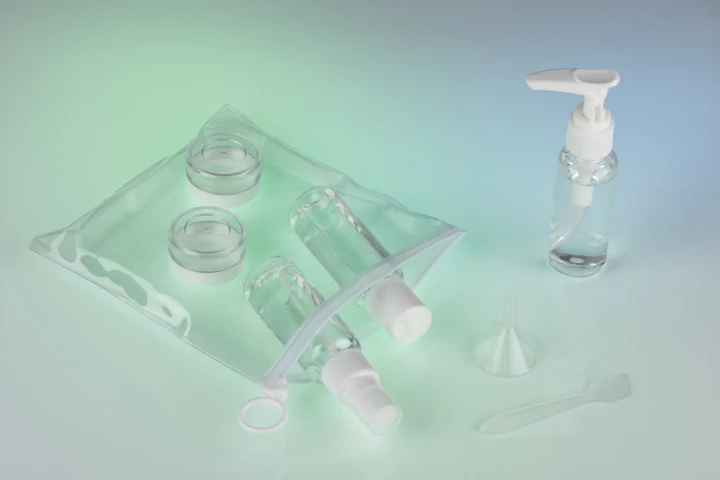 Zestaw pojemników podróżnych AIRO 