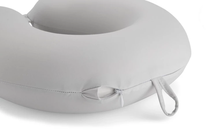 Poduszka podróżna w etui OPI 