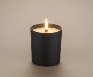 Świeca sojowa 220g - Black Pomegranate - VERA YOUNG 