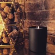 Świeca sojowa 220g - Black Pomegranate - VERA YOUNG 